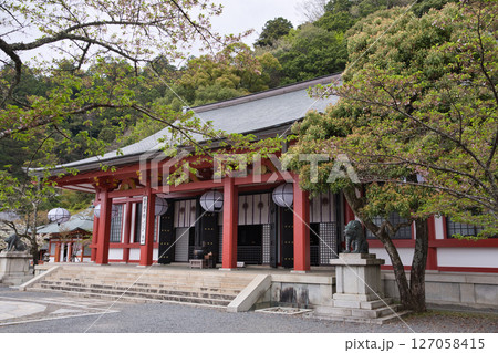 鞍馬寺　本殿金堂と金剛床（こんごうしょう）3 127058415