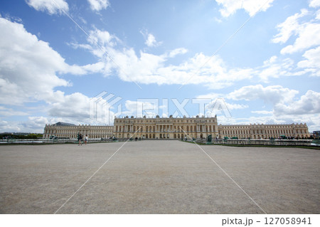 フランス　パリ　ベルサイユ宮殿 127058941