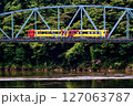 初夏の大船渡線 127063787