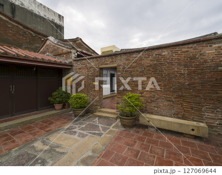 台湾・鹿港丁家古厝 / Ding’s Old House in Lukang, Taiwan 台湾・鹿港丁家古厝 / Ding’s Old House in Lukang, Taiwan 127069644