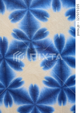 型染の絞り生地 127073105