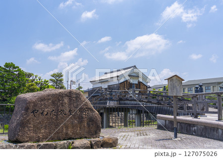 京都 八幡市 放生川に架かる安居橋 京都 八幡市 放生川に架かる安居橋 127075026