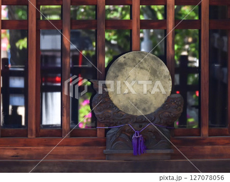六孫王神社 本殿 ご神鏡 六孫王神社 本殿 ご神鏡 127078056