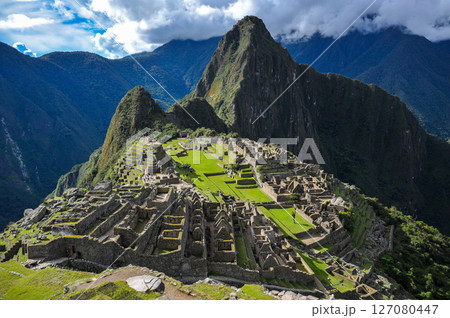南米ペルーのマチュピチュ遺跡 南米ペルーのマチュピチュ遺跡 127080447