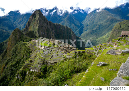 南米ペルーのマチュピチュ遺跡 127080452