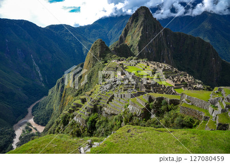 南米ペルーのマチュピチュ遺跡 127080459