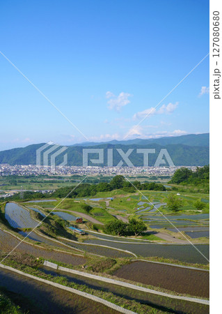 姨捨の棚田 田植えシーズン 姨捨の棚田 田植えシーズン 127080680