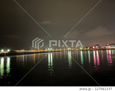 ボルドーの幻想的な水鏡 MIROIR D’EAU(ミロワール・ドー)| BORDEAUX ボルドーの幻想的な水鏡 MIROIR D’EAU(ミロワール・ドー)| BORDEAUX 127081237