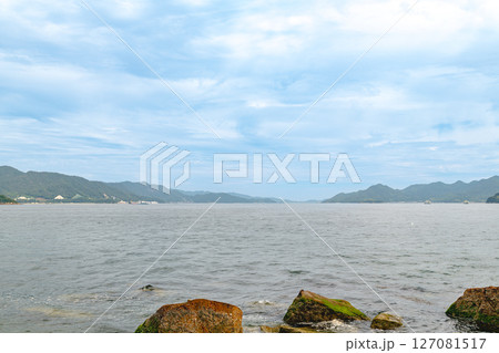 入梅前の元宇品沖の空と海 127081517