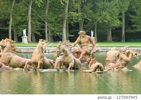 フランス パリ ベルサイユ宮殿 アポロの泉 フランス パリ ベルサイユ宮殿 アポロの泉 127083945