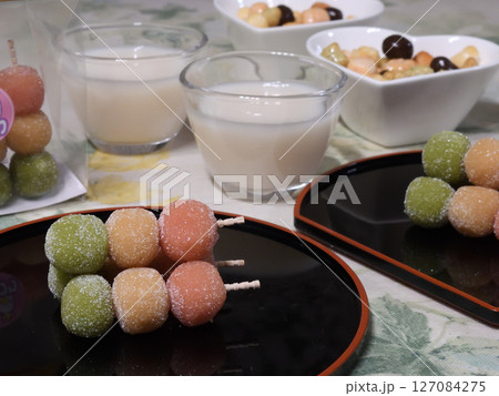 ひな祭り(三色団子・雛あられ・甘酒) ひな祭り(三色団子・雛あられ・甘酒) 127084275