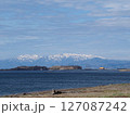 江差町の海岸からかもめ島方面を望む 127087242