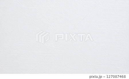 白い漆喰壁の立体的なテクスチャ背景 127087468