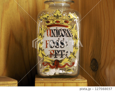Ampoule of Ancient medical unicorn fossile horns detail 127088037