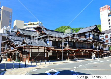 【愛媛県】リニューアルした道後温泉本館 127088940