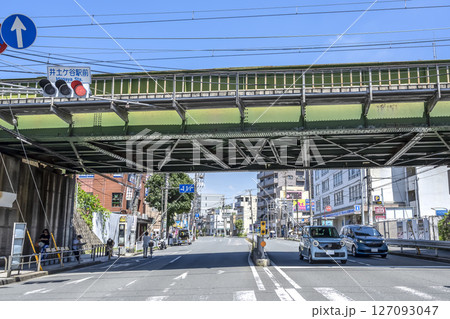 神奈川県横浜市の都市風景 井土ヶ谷駅 神奈川県横浜市の都市風景 井土ヶ谷駅 127093047