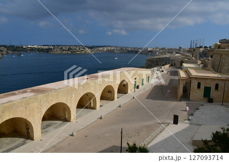マルタ共和国、マルタ島、バレッタ、国立戦争博物館、聖エルモ砦 マルタ共和国、マルタ島、バレッタ、国立戦争博物館、聖エルモ砦 127093714