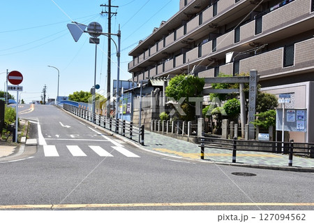 名古屋市熱田区　大瀬子橋近くの軻具突智社 127094562