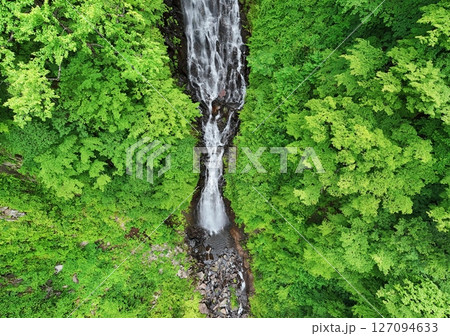 初夏の三階滝 空撮 初夏の三階滝 空撮 127094633