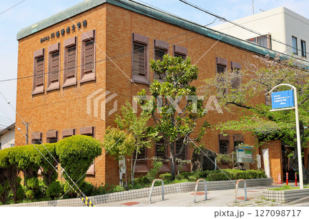 茨木市立川端康成文学館 127098717