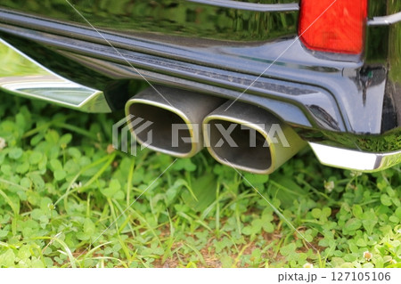 自動車のマフラー　イメージ 127105106