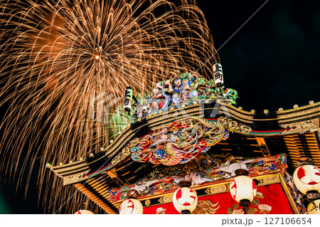 埼玉 秩父夜祭 屋台と花火(合成) 埼玉 秩父夜祭 屋台と花火(合成) 127106654