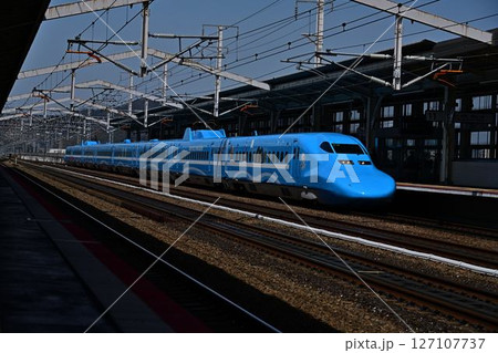 青い新幹線 127107737