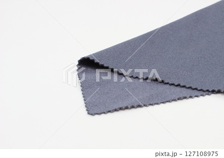 黒色レンズクロスでクリーンな日常 127108975