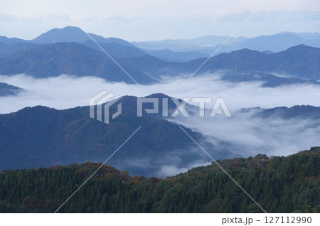 池田町上空の雲海　部子山からの眺め　福井県今立郡池田町 127112990