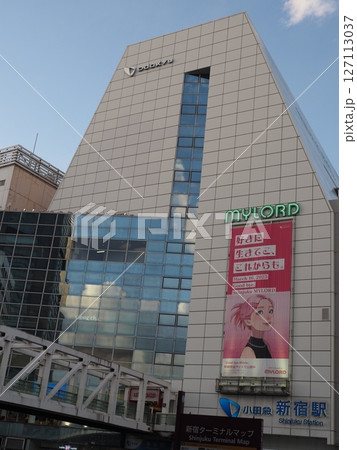 新宿駅　ミロード 127113037