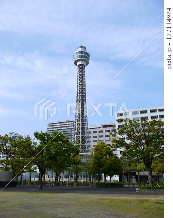 山下公園から見たマリンタワー 山下公園から見たマリンタワー 127114924