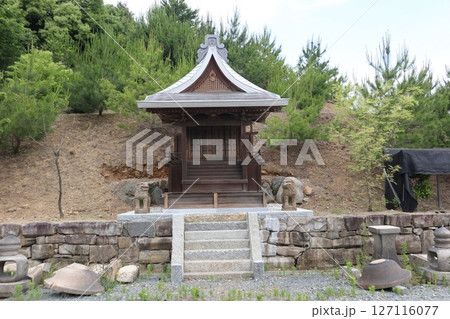 大阪府茨木市の神峯山大門寺境内の風景 127116077