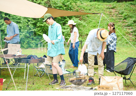 キャンプイメージ 3世代 キャンプ アウトドア バーベキュー BBQ 家族 オートキャンプ場 キャンプイメージ 3世代 キャンプ アウトドア バーベキュー BBQ 家族 オートキャンプ場 127117060
