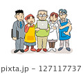 やりがいを感じながら働く人々 127117737