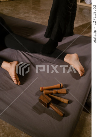 Tok-Sen set for Thai vibrating massage in the spa. Body care Tok-Sen set for Thai vibrating massage in the spa. Body care 127118352