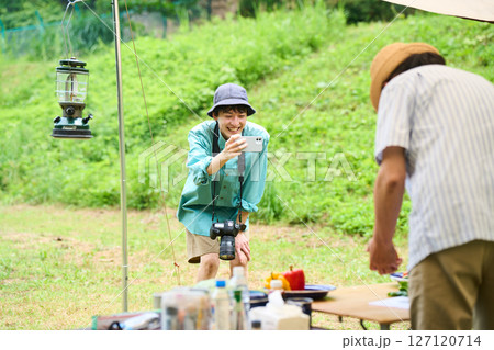 キャンプ　アウトドア　バーベキュー　BBQ　家族　親子 127120714