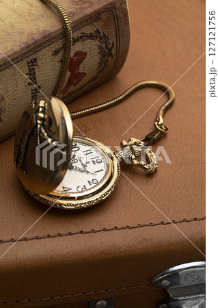 懐中時計 127121756
