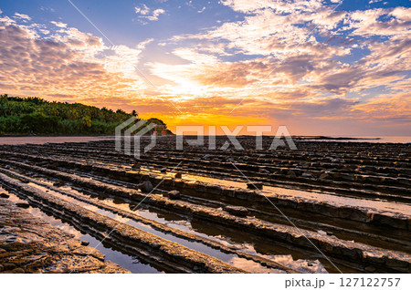 青島の朝焼け 青島の朝焼け 127122757