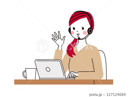 ヘッドセットをつけてオンラインの会話を楽しむ女性 127124084