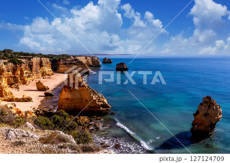 Marinha beach, Algarve, Portugal 127124709