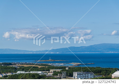 本州最北端 大間崎を望む 127124741