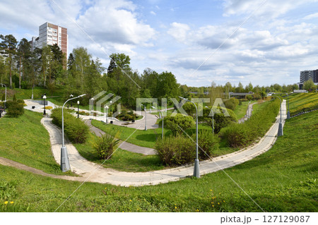Zelenograd is a residential area with many parks for walking and running , Moscow, Russia 127129087