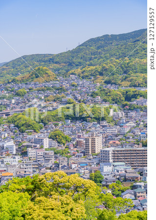(長崎県)佐世保の街並み 山側 (長崎県)佐世保の街並み 山側 127129557