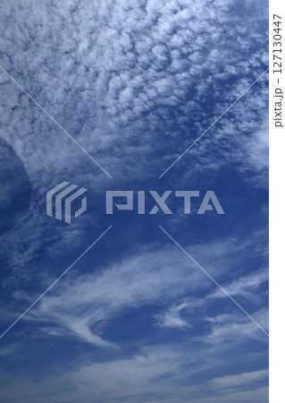 青空と白い雲 青空と白い雲 127130447