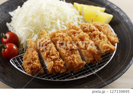 豚ロースのとんかつ 127130695