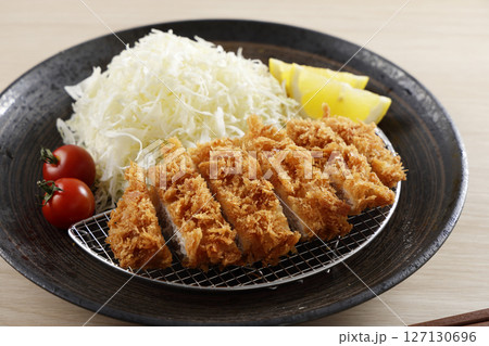 豚ロースのとんかつ 豚ロースのとんかつ 127130696