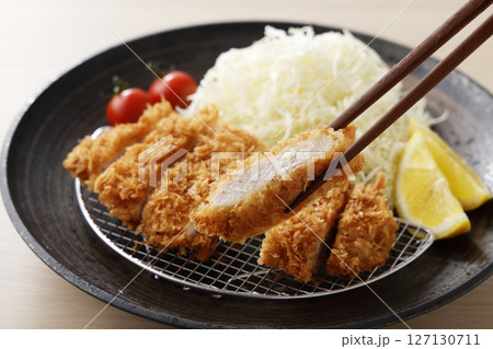 豚ロースのとんかつ 127130711