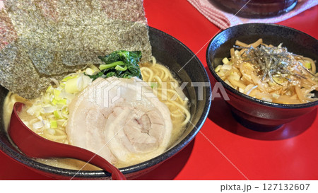 家系ラーメンとセットのメンマ丼 家系ラーメンとセットのメンマ丼 127132607