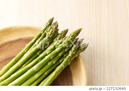 アスパラガス 127132640