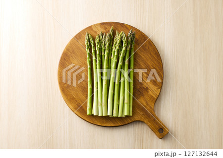 アスパラガス 127132644